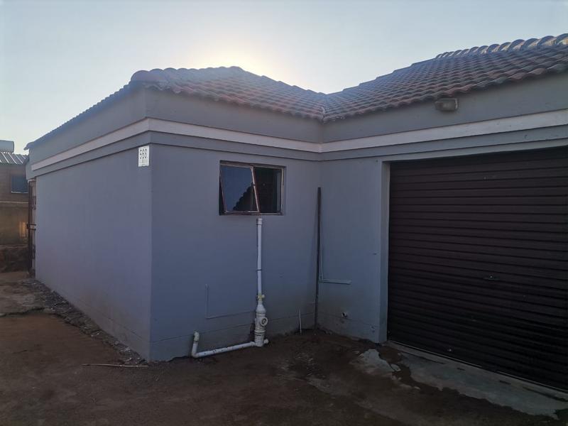 3 Bedroom Property for Sale in Mabopane North West